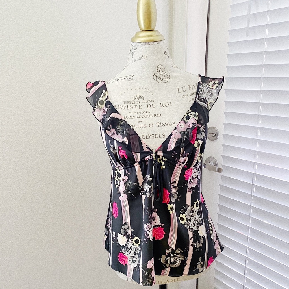 Victoria’s Secret Top